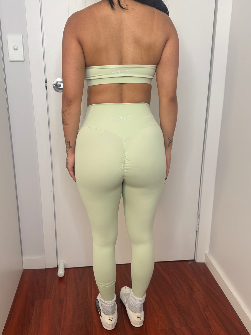 Sample Form Hybrid Scrunch Leggings SIZE XS