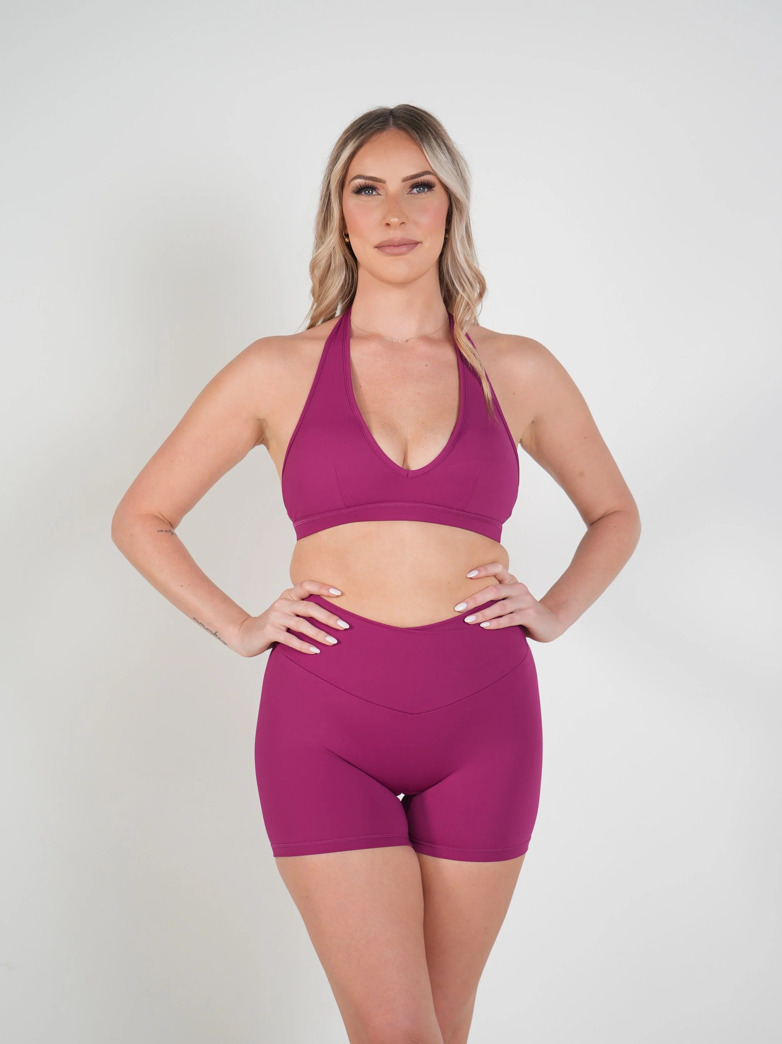 Form Hybrid Scrunch Shorts 4" Mulberry